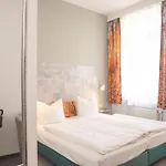 Hotell Adagio