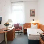 Hotel Adagio 3*