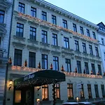 Adagio Hotel