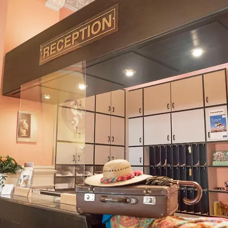 Hotel Adagio 3*