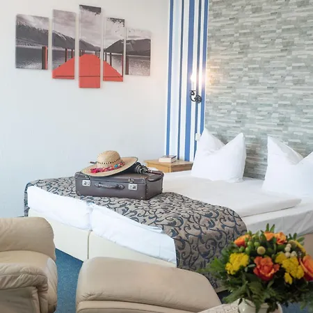 Adagio Hotel 3*